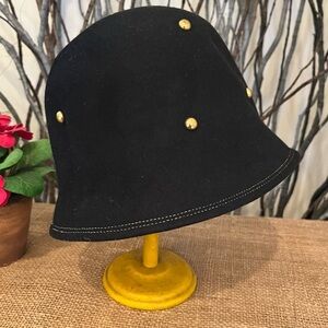 Vintage Henry Pollack Cloche Wool Hat